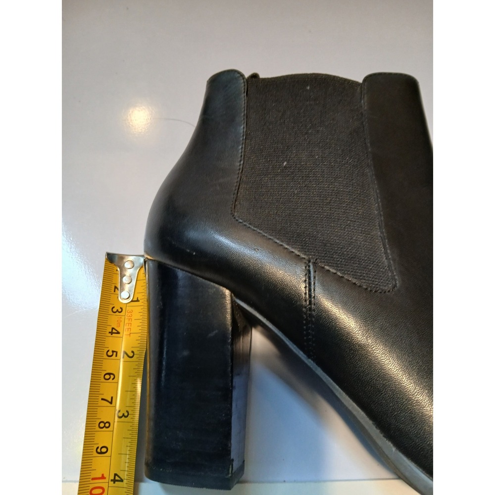 Michael Kors Black Leather Block Heel Chelsea Ankle Boots Women's Size 8.5 - Picture 8 of 8
